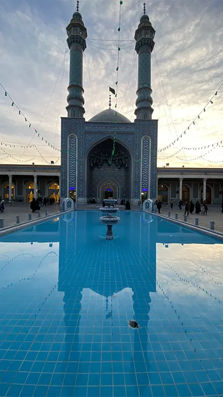 صحن مسجد اعظم