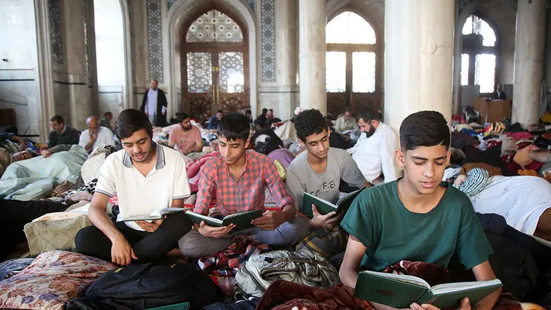 مراسم اعتکاف در مسجد اعظم