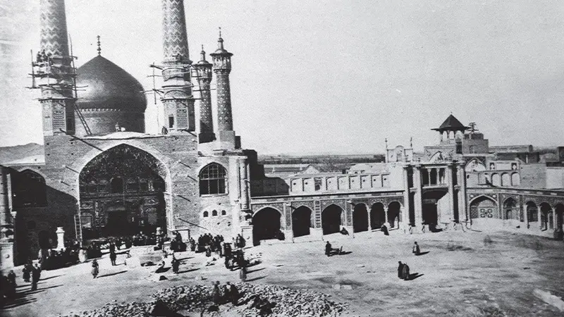 صحن حرم حضرت معصومه
