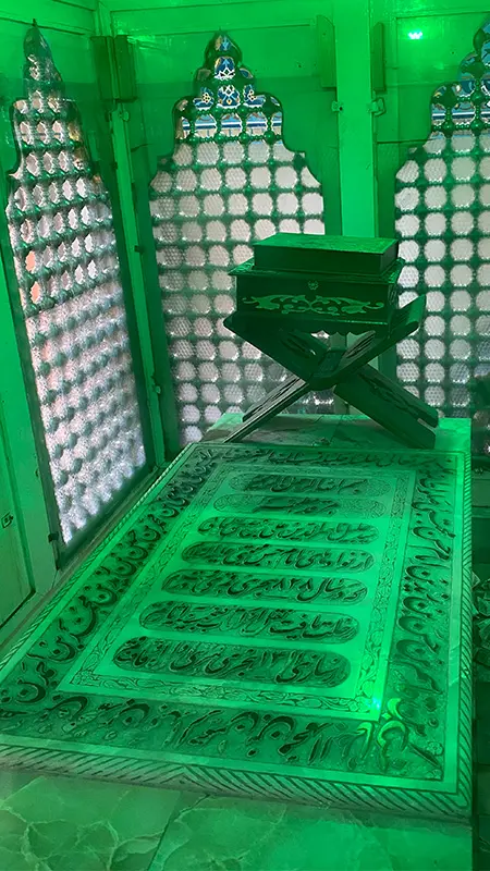شازده ناصر
