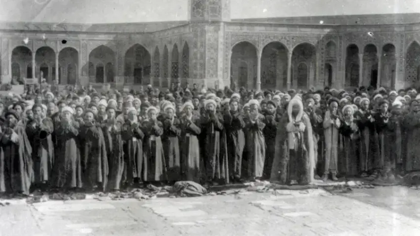 مسیر پنجم: شنیدن صدای تاریخ از پس شیشه‌ها